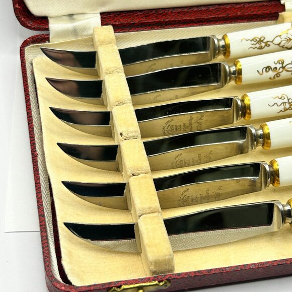 Royal Crown Derby Gold Porcelain Victorian Grape Vines Pattern 6 Knife Set CIB - Picture 2 of 6